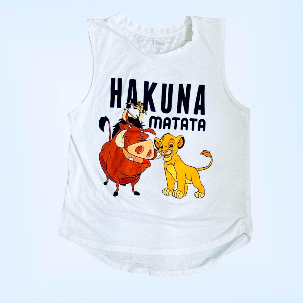 NWOT HaKuna Matata T-Shirt